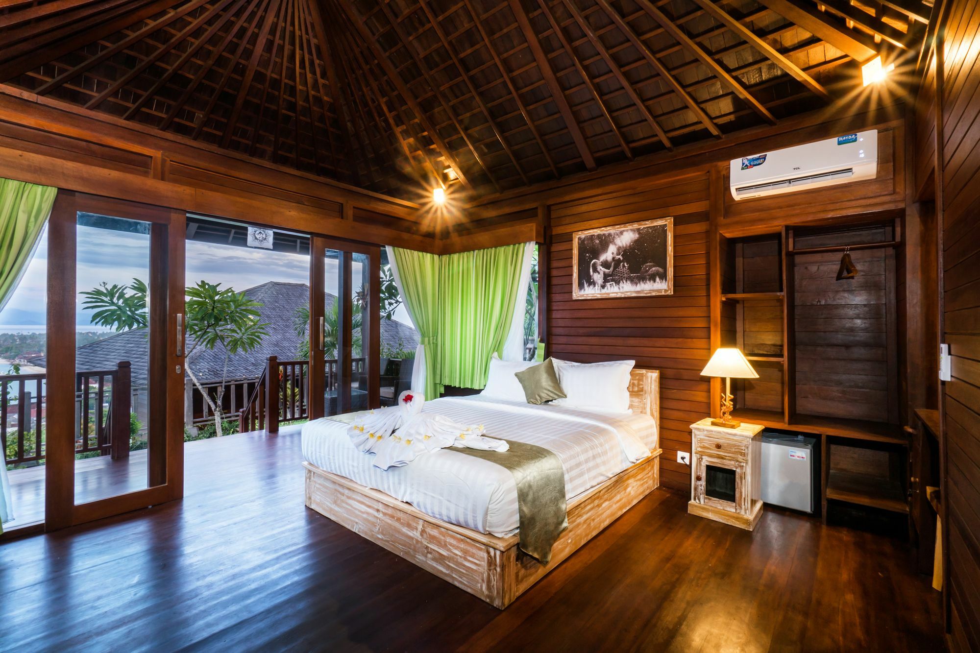 Jenggala Hill Hotel Nusa Lembongan  Ngoại thất bức ảnh